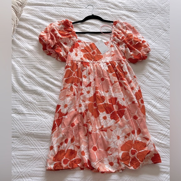 Henly dress - Picture 1 of 3